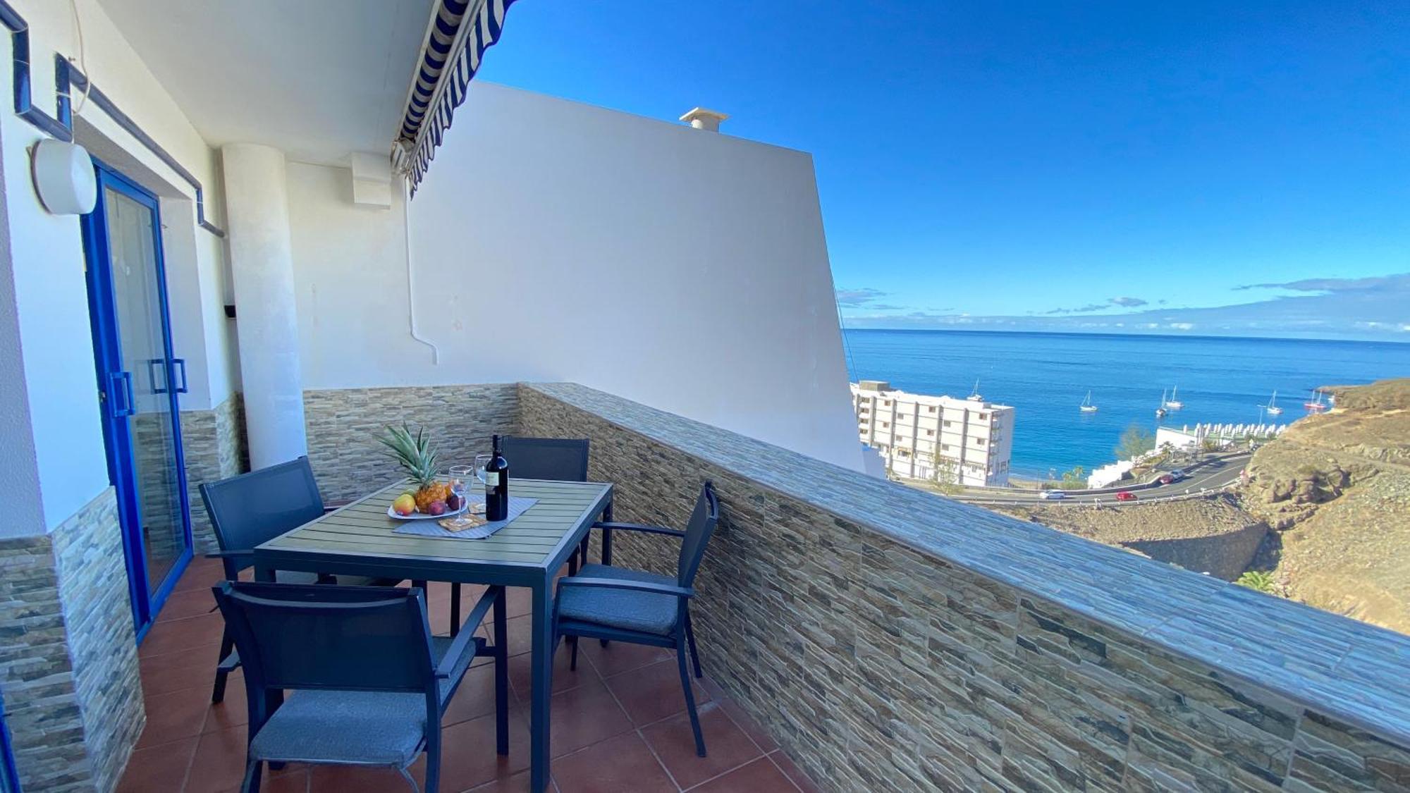 Sea View In Appartement *
